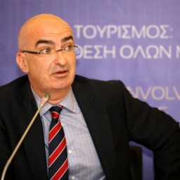 G. Tsakiris: Hoteliers “New Deal” for season extension