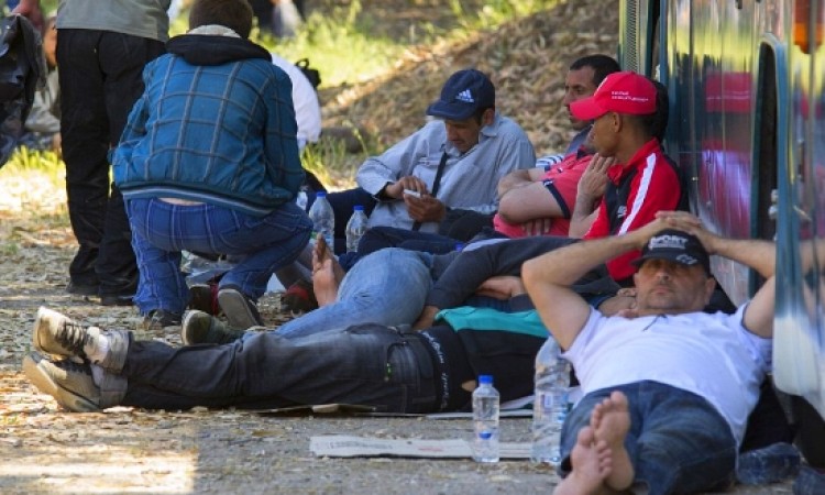 Frontex agents at Greek-FYROM border next week