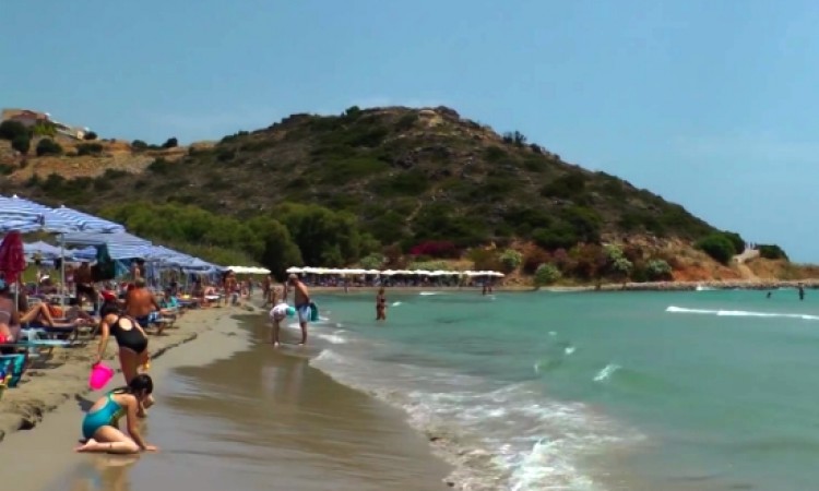 Agios Nicolaos in top 10 travel destinations